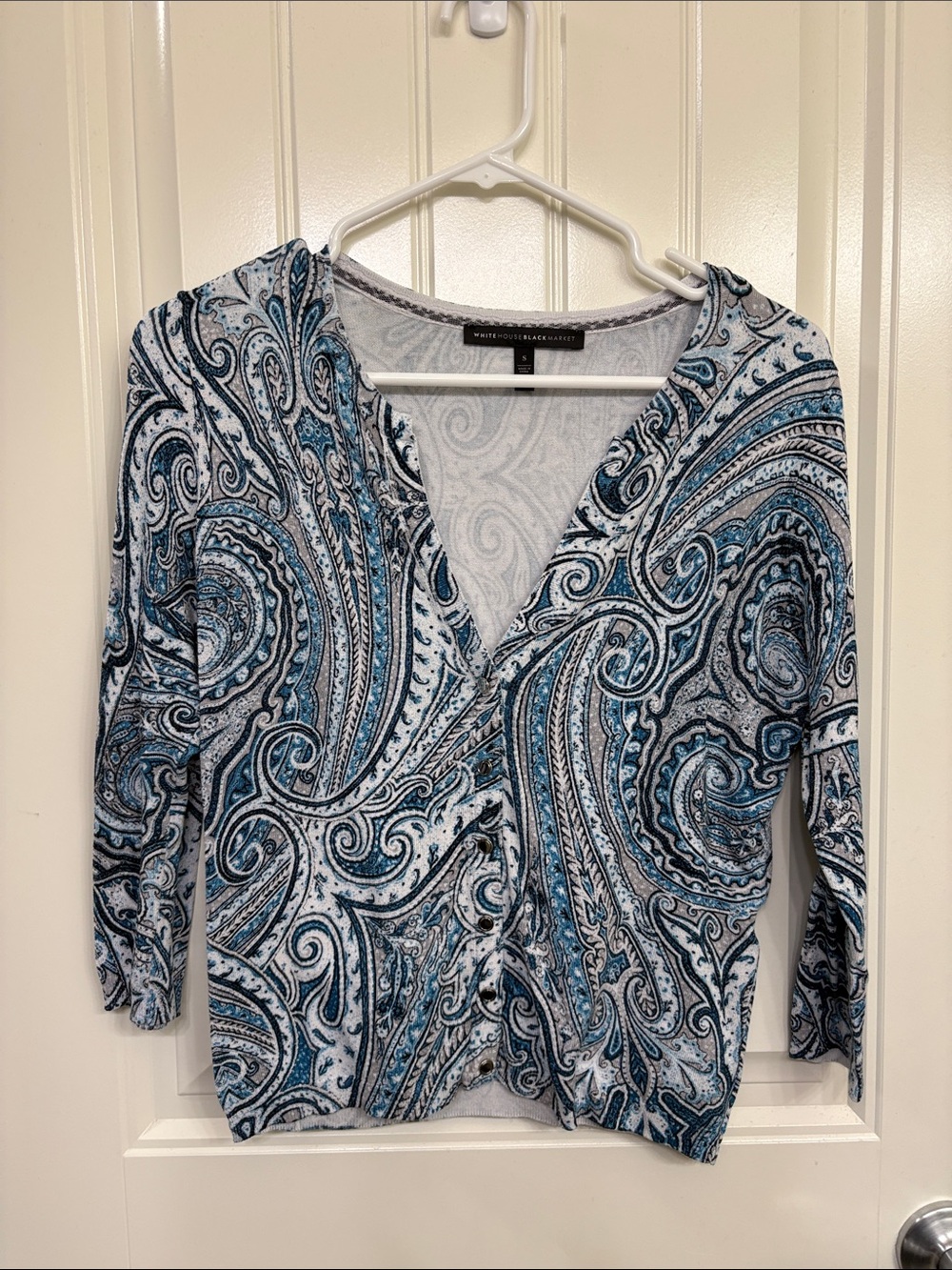 White‎ House Black Market Blue Paisley Cardigan